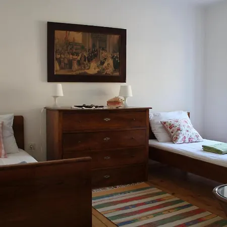 In Mit Terrasse باكاراتس